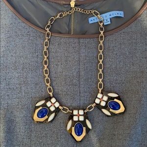 BOUTIQUE CLOSING! Art Deco chain necklace.